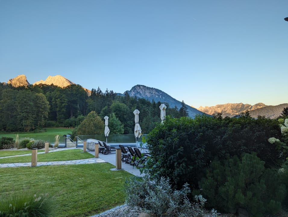 Pool Alm- & Wellnesshotel Alpenhof