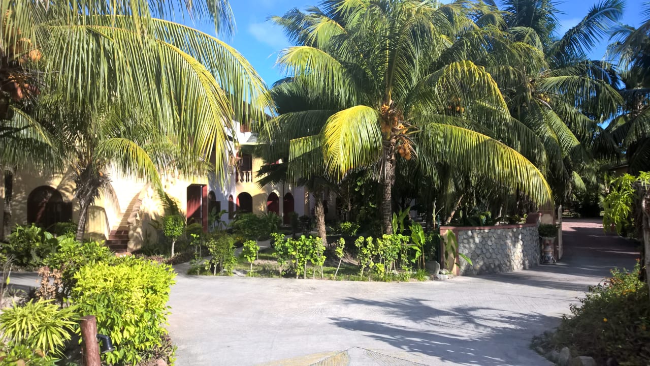 Außenansicht Castello Beach Hotel