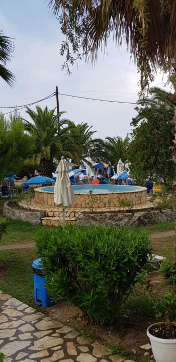 Pool Apartments Angela Beach