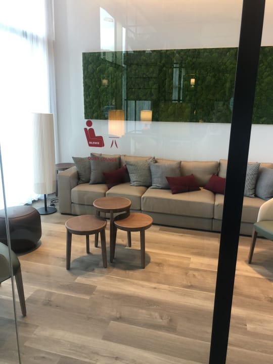 Lobby IntercityHotel Saarbrücken