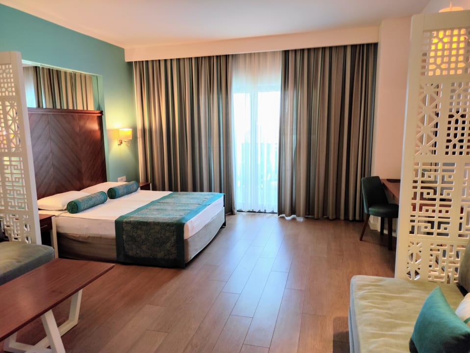 Zimmer Terrace Elite Resort