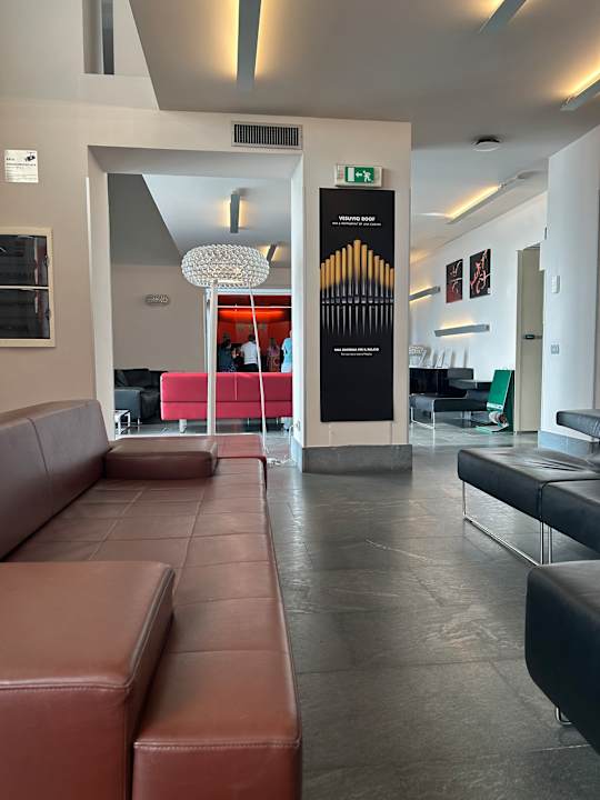 Lobby UNAHOTELS Napoli