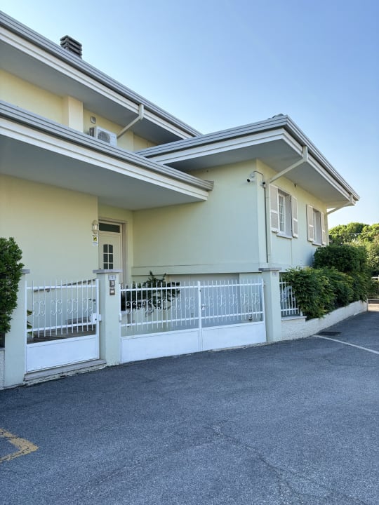 Außenansicht Hotel Gardenia & Villa Charme