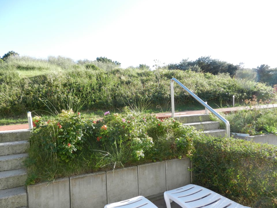 Terrasse mit Blick in die Dünen Strandhotel Kurhaus Juist