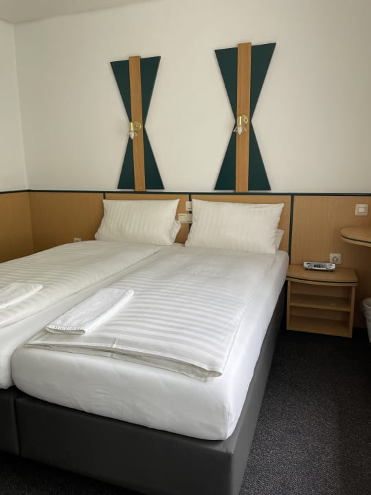 Zimmer Friesen Hotel