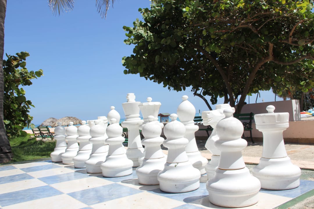 Schachspiel am Strand Starfish Cuatro Palmas