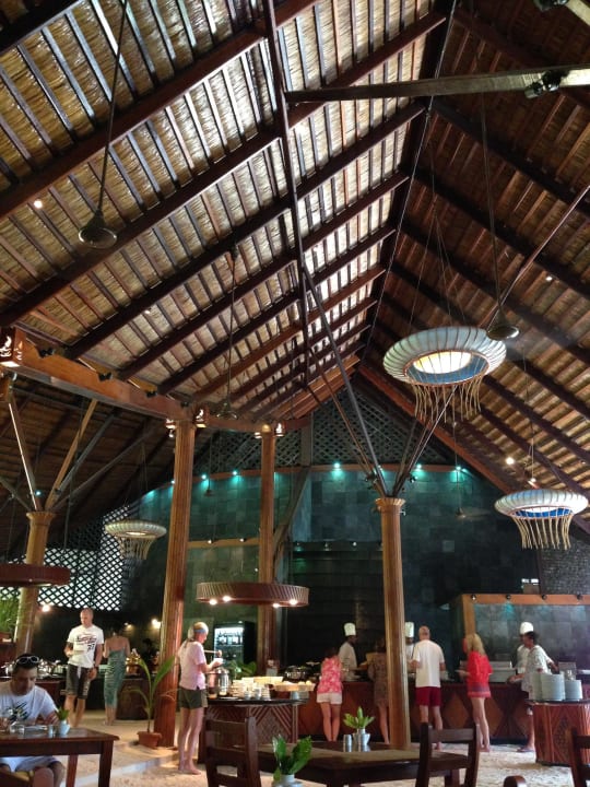 Bonti Restaurant Kuredu Island Resort & Spa