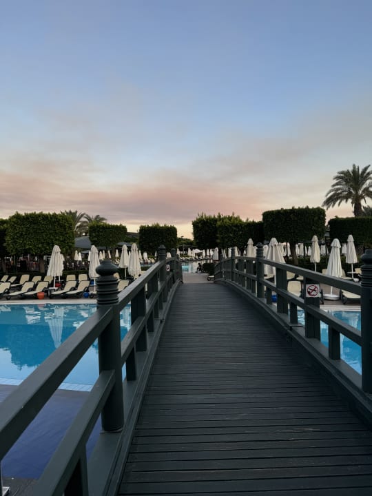 Pool Limak Lara Deluxe Hotel & Resort