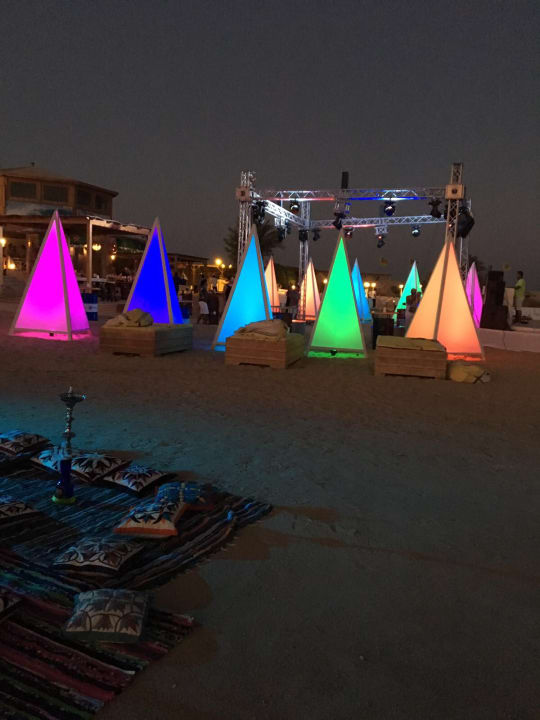 Strand The Breakers Diving & Surfing Lodge