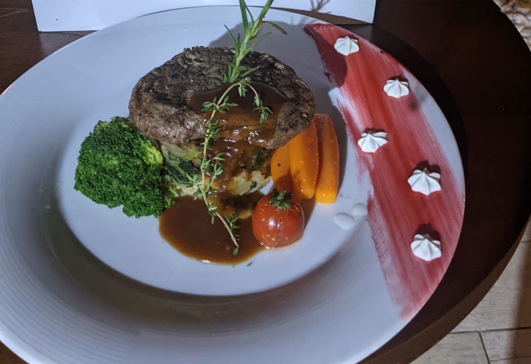 Gastro Terrace Elite Resort