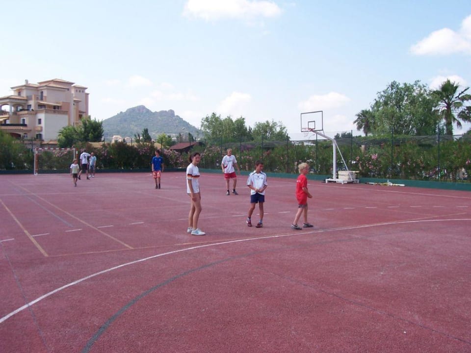 Der Sportplatz Garbí Cala Millor