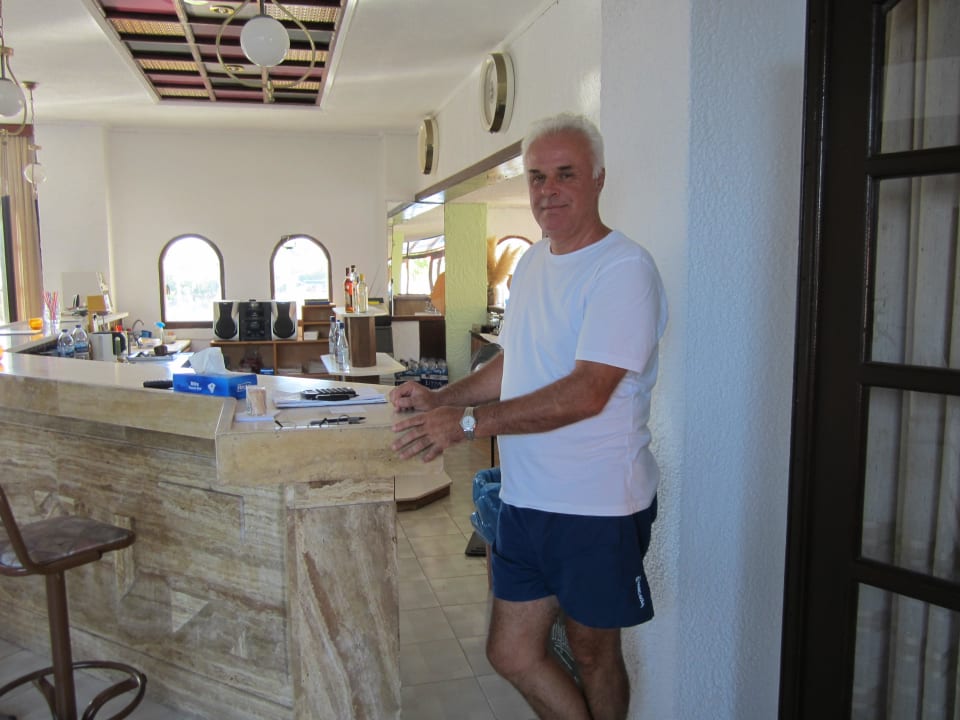 Der Hotelbesitzer Hotel Hermes