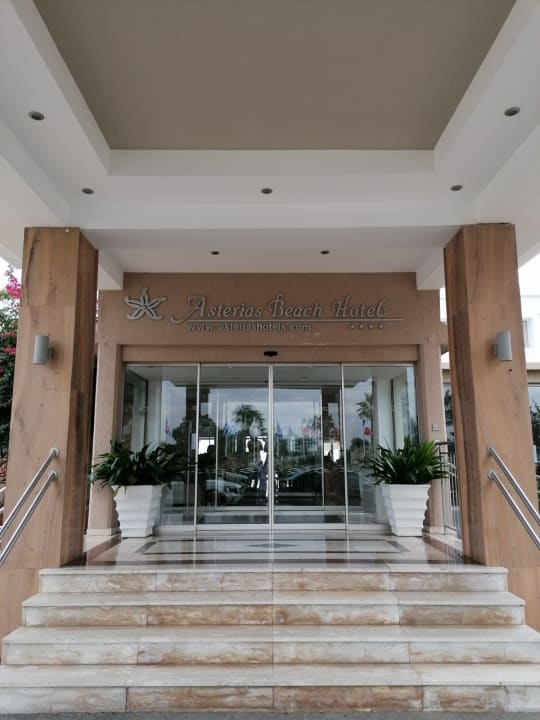 Außenansicht Asterias Beach