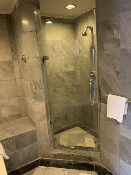 Zimmer Royal President Hotel