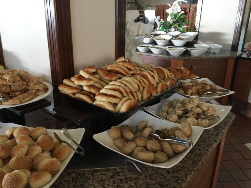 Büffet Salamis Bay Conti Resort Hotel & Casino