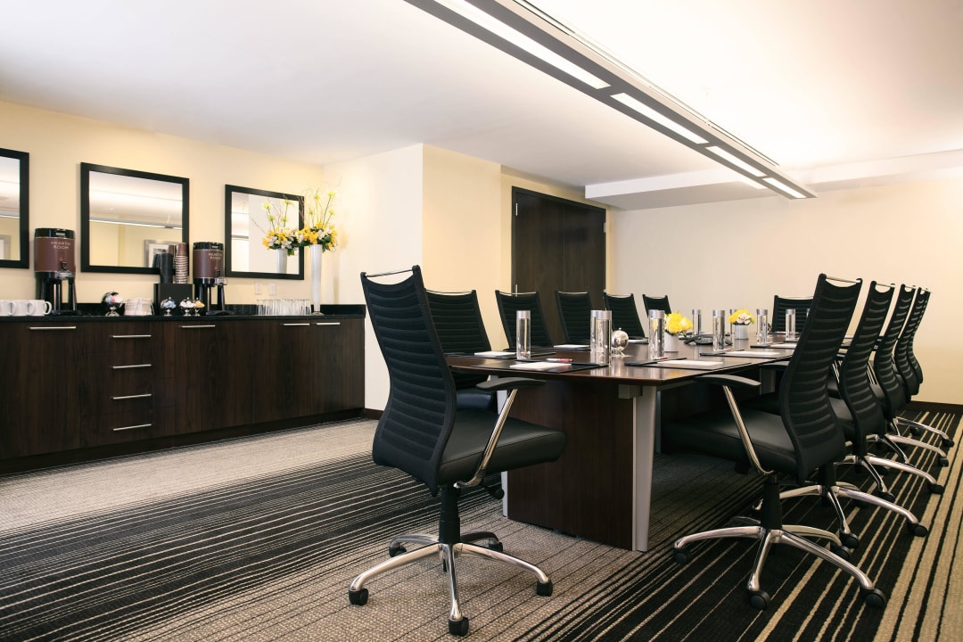 Empire State Board Room Residence Inn by Marriott New York Manhattan/Midtown East