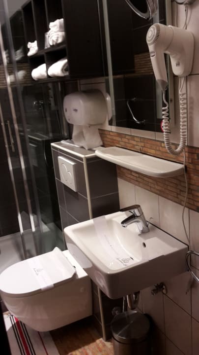 Zimmer Rheinhotel Lilie