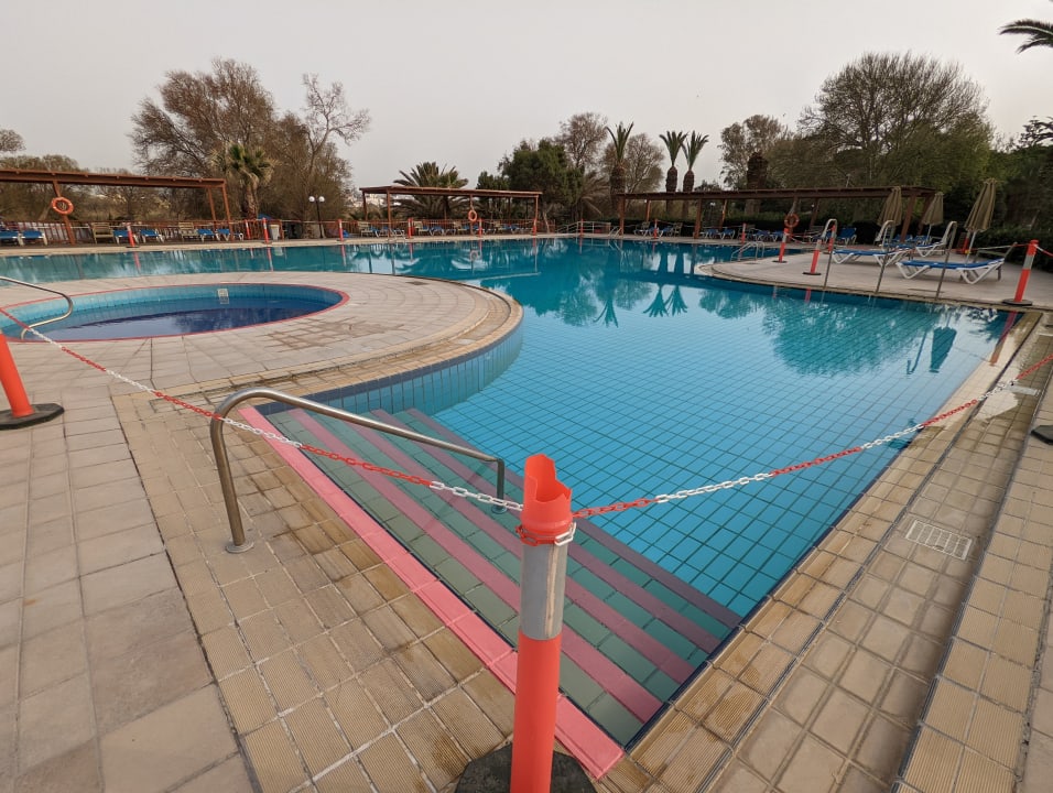 Pool Apollonia Beach Resort & Spa