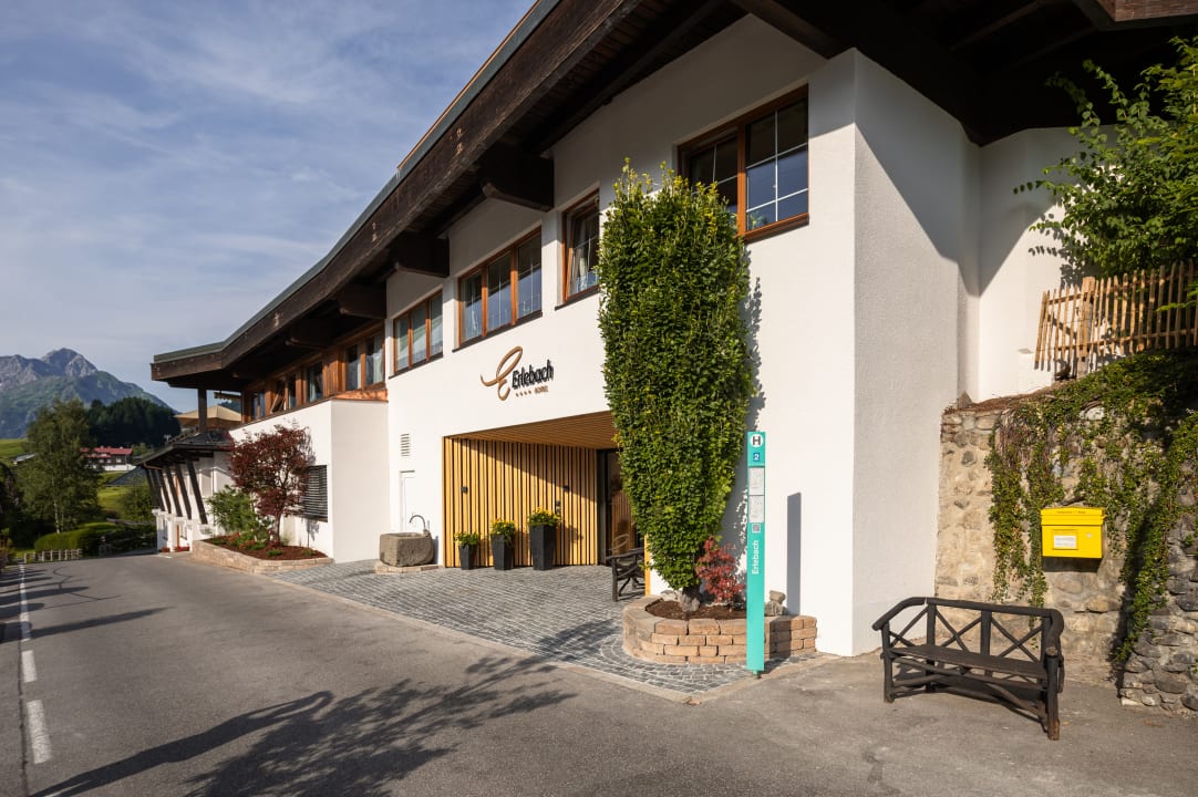 Außenansicht Hotel Erlebach