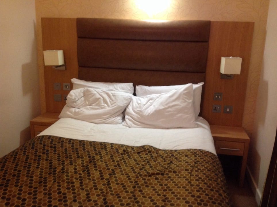 Breiter war das Zimmer auch nicht! ibis Styles London Gloucester Road
