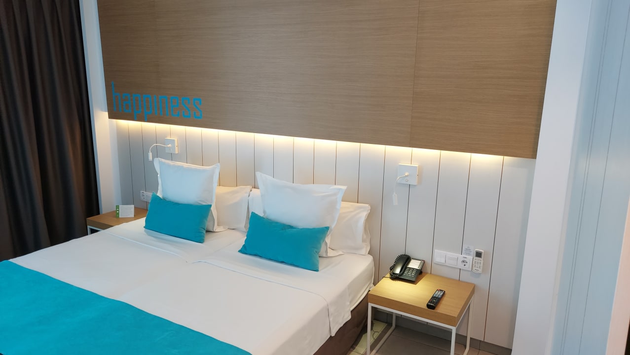 Zimmer alltoura Club Hotel Akeah Broncemar