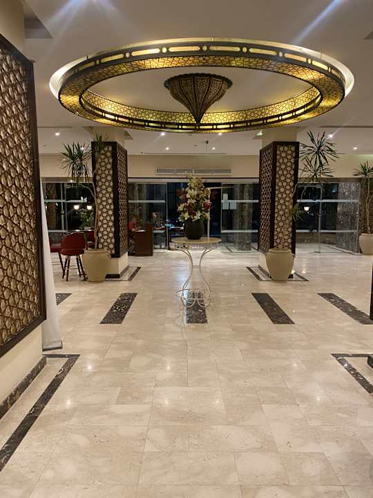 Lobby Royal Star Beach Resort