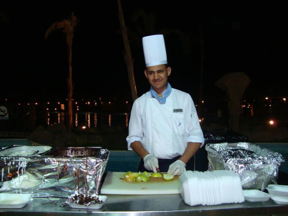 Snacks vor den Restaurants Pickalbatros Jungle Aqua Park Resort - Neverland Hurghada