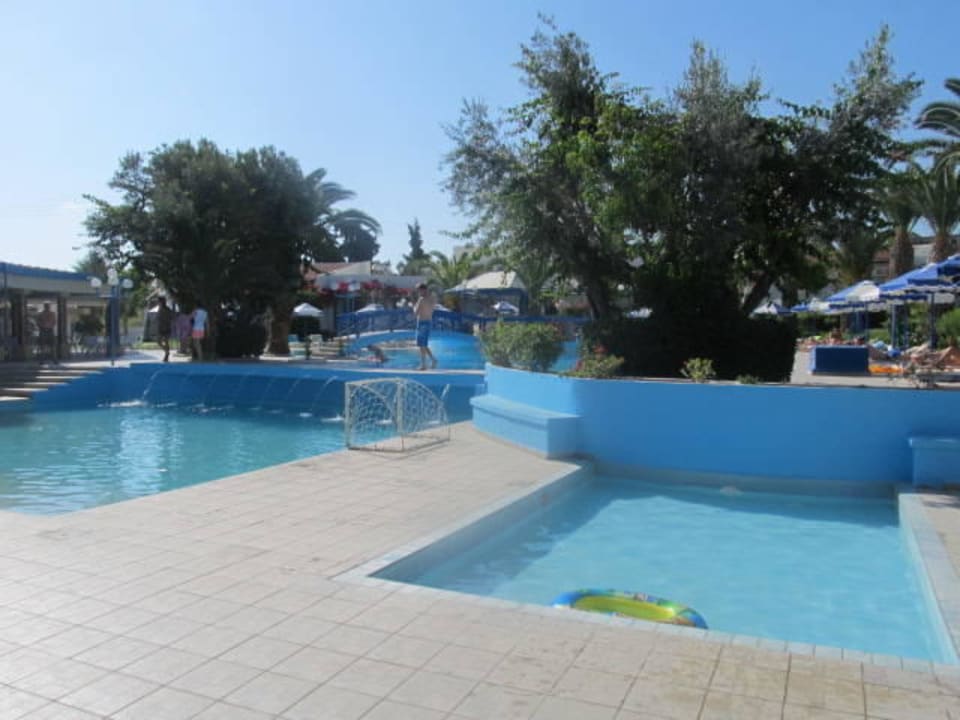 Babybecken und Kinderbecken Hotel Filerimos Village