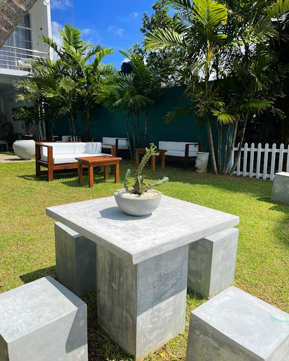 Gastro Smeralda Beach Hotel Dikwella