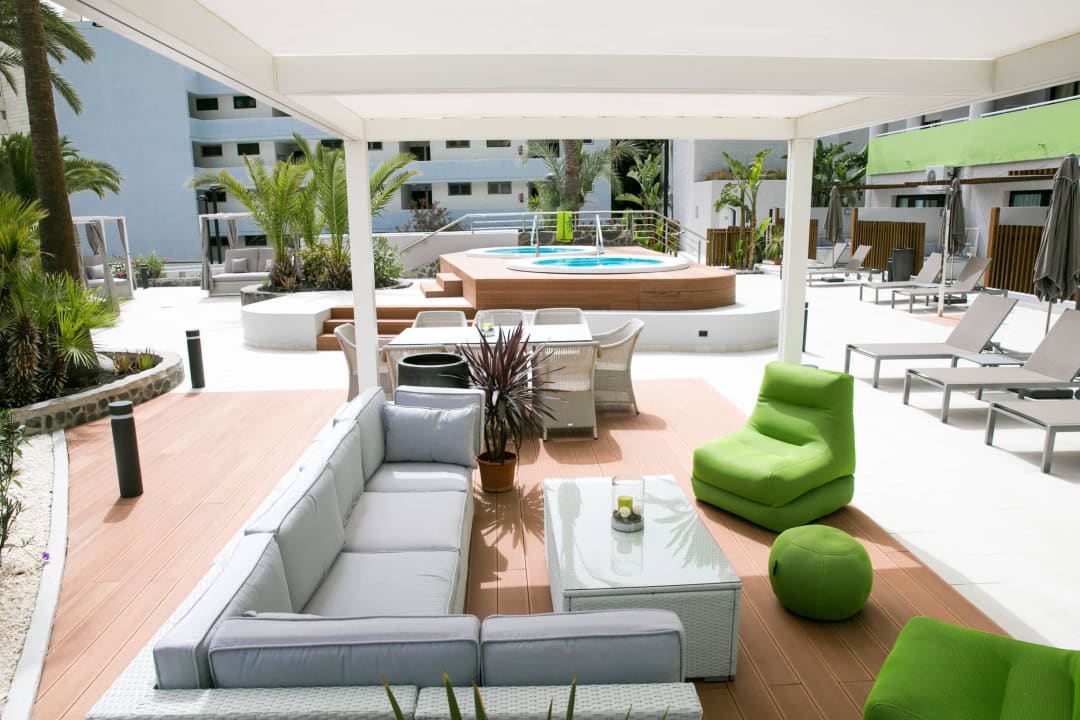 Jacuzzi Hotel LIVVO Anamar Suites