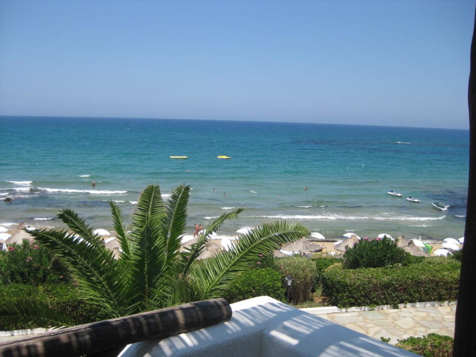 Ausblick vom Seafront Zimmer Balkon Alexander Beach Hotel & Village Resort