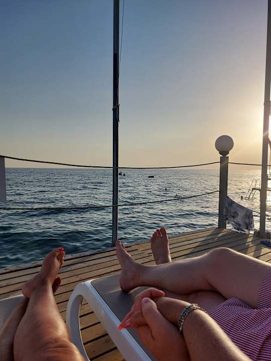 Strand Dizalya Palm Garden