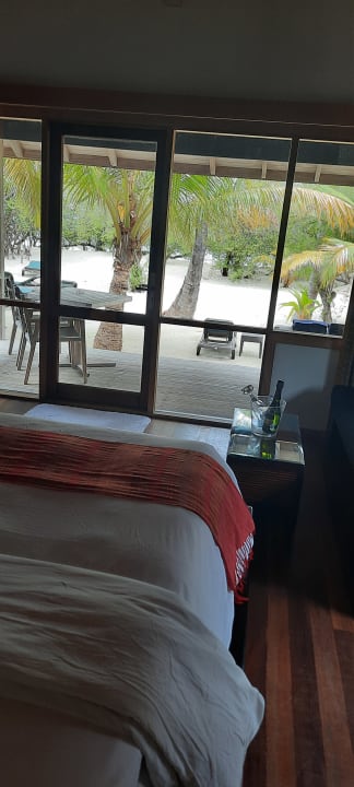 Zimmer Kuredu Island Resort & Spa