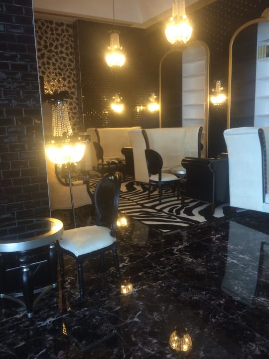 Lobby Vikingen Infinity Resort & Spa