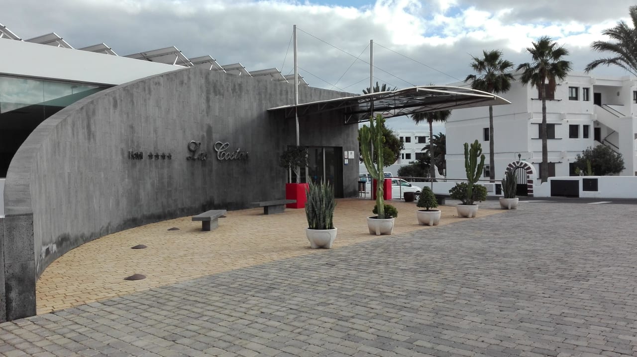 Eingang Las Costas  Hotel Las Costas