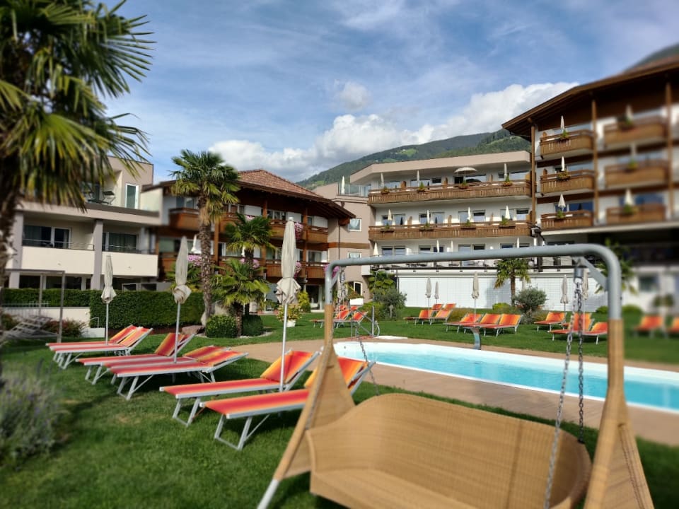 Pool Alpenpalais Kröll