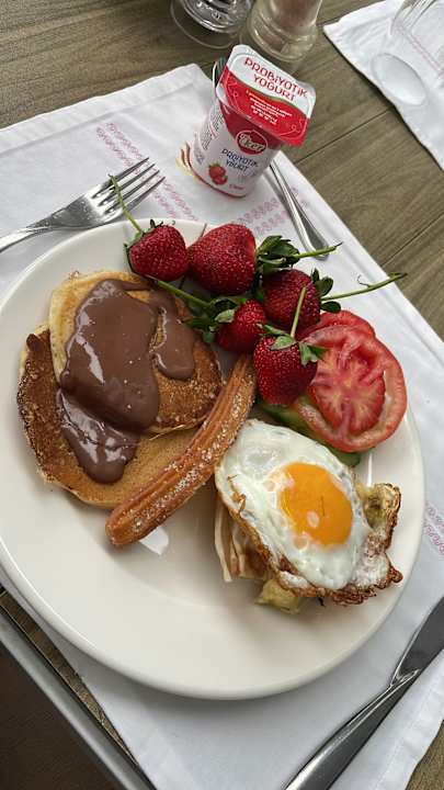 Gastro Rubi Platinum Spa Resort & Suites