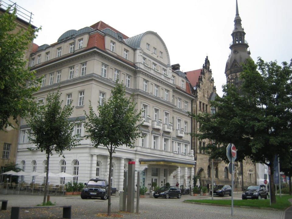Frontansicht Hotel Fürstenhof Leipzig