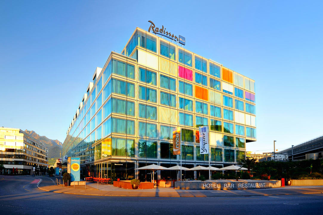 Außenansicht Radisson Blu Hotel Lucerne