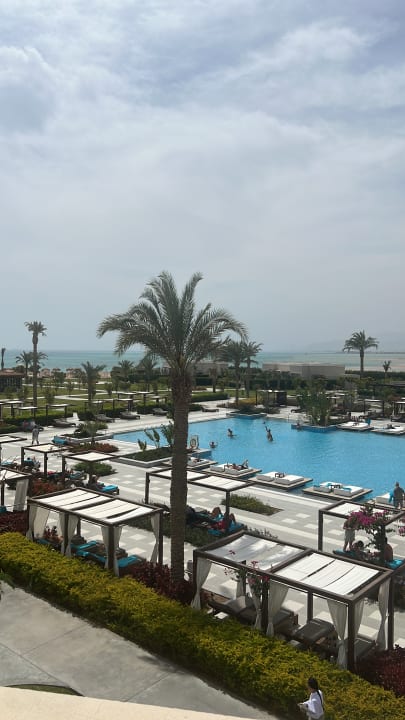 Pool Steigenberger Resort Ras Soma