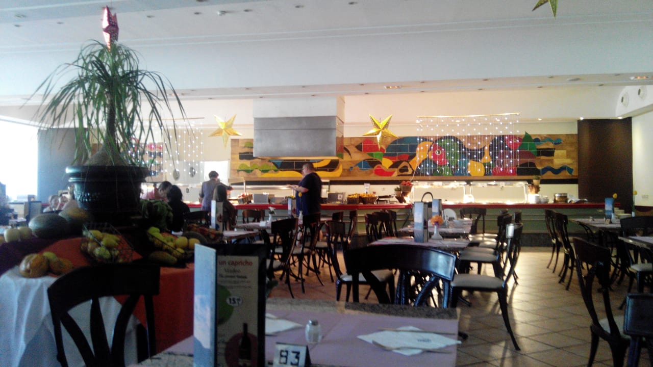Restaurantbereich Hotel HL Club Playa Blanca