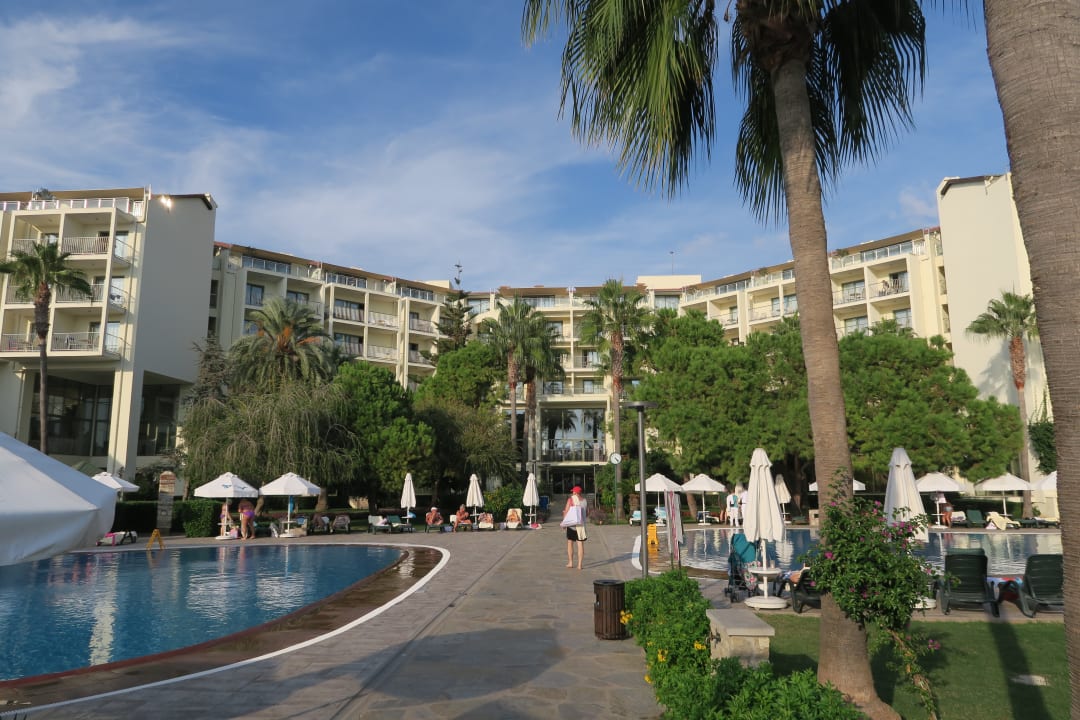 Gartenanlage Arum Barut Collection