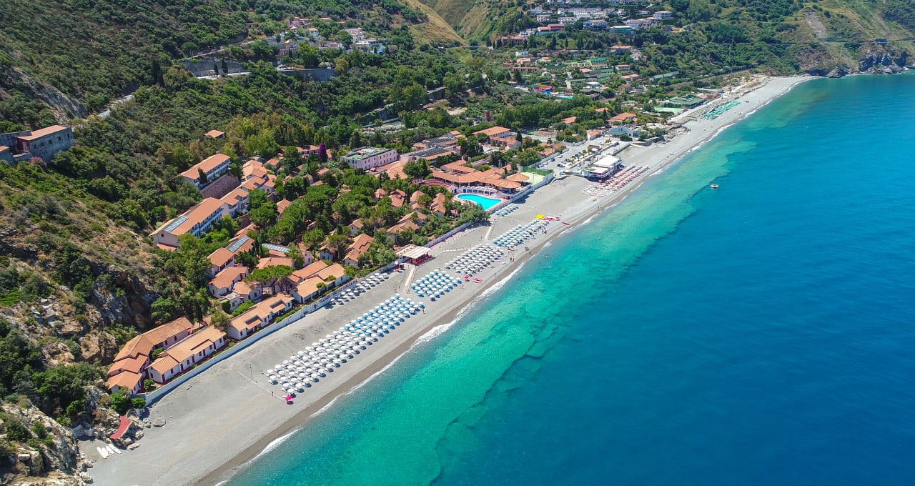 au-enansicht-th-gioiosa-marea-capo-calav-village-gioiosa-marea