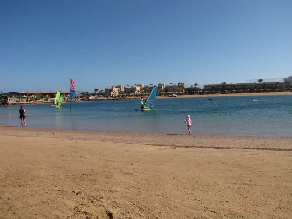 Windsurfen in der Lagune Desert Rose