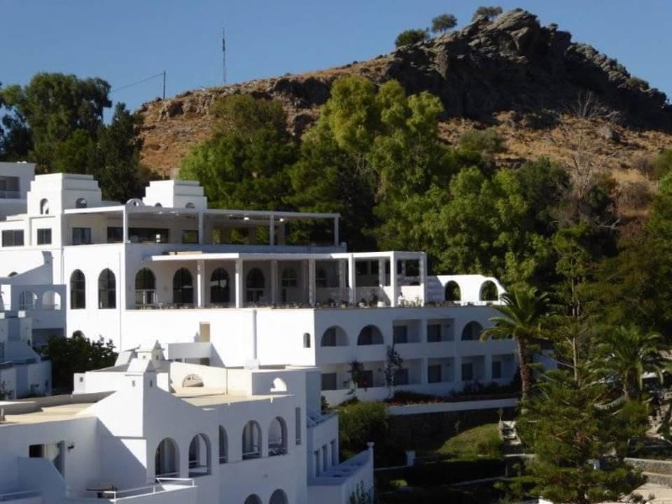 Blick auf die Terrasse Lindos Village Resort & Spa - Adults only