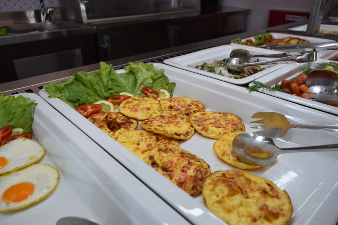 Gastro Mythic Summer Hotel