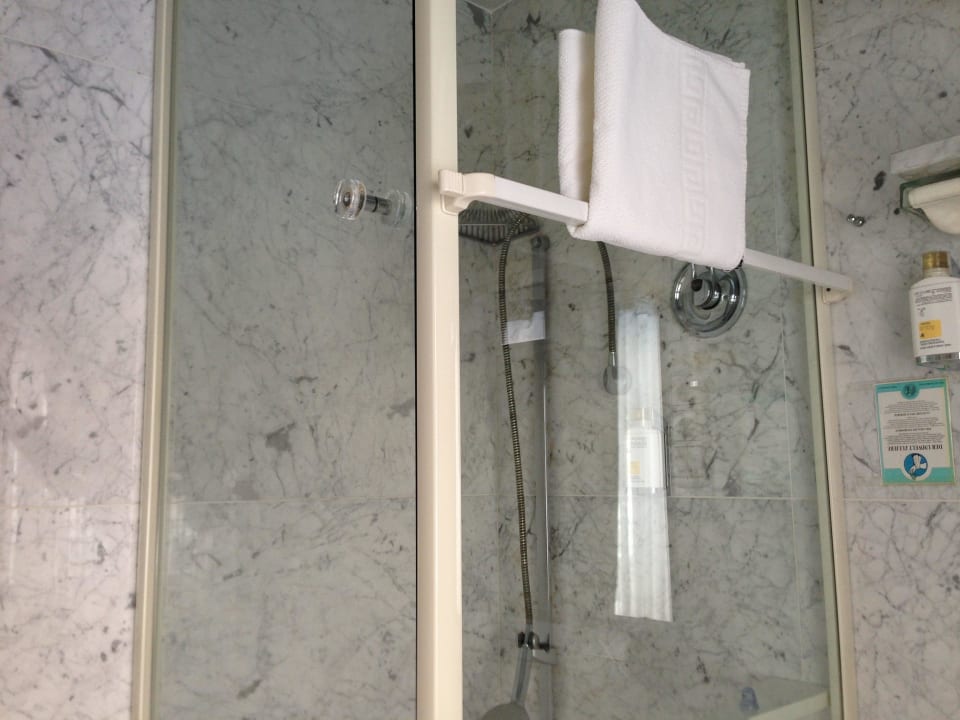 Dusche Hotel Prinz Carl