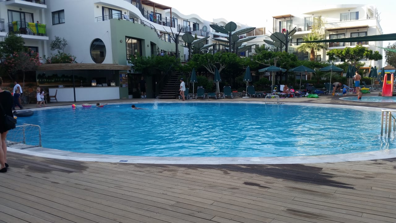 Pool Arminda Hotel and SPA