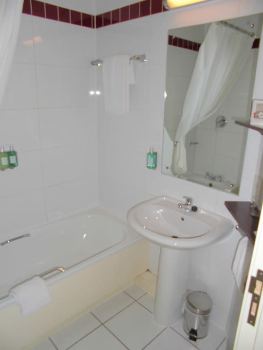 Blick ins Badezimmer Hotel Jurys Inn Liverpool