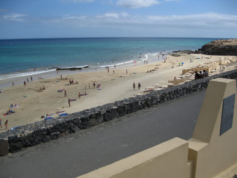 Ausblick zum Strand vor dem Hotel H10 Tindaya